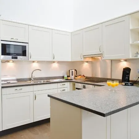 Walensee 80 Apartman Unterterzen